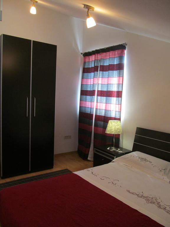 Apartment Danese Promajna Chambre photo