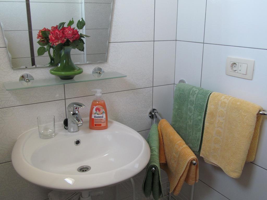 Apartment Danese Promajna Chambre photo
